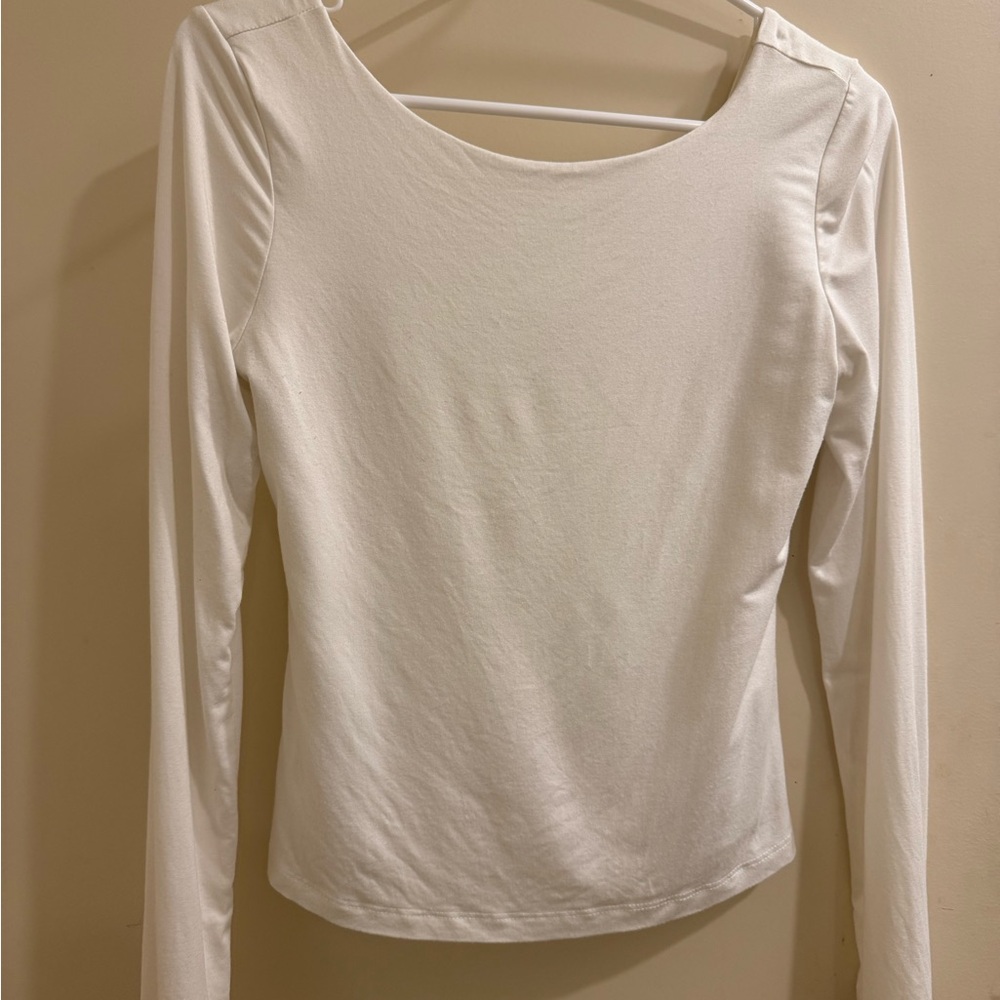 Carly Jean Los Angeles Elegant Ivory Long Sleeve Top